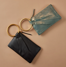 Load image into Gallery viewer, Sheila Hard Ring Clutch in Metallic Leather - Evergreen Shimmer
