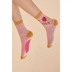 Ladies Ankle Socks Ladybird In Petal