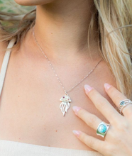 Load image into Gallery viewer, Jellyfish Necklace - Amelia Island

