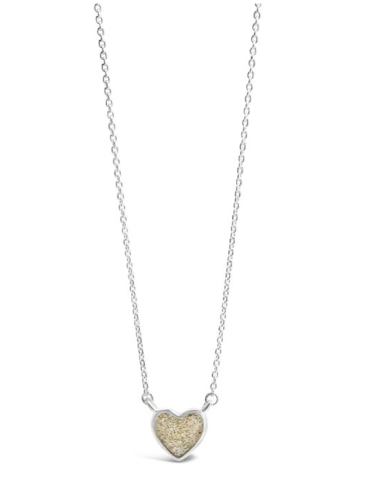 Dune Jewelry Delicate Dune Heart Necklace - The Bahamas