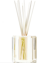 Load image into Gallery viewer, Ironwood  Home Ambiance Reed Diffuser - 500 ml
