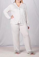 Load image into Gallery viewer, Lucy Long Pants - Grey Stripe
