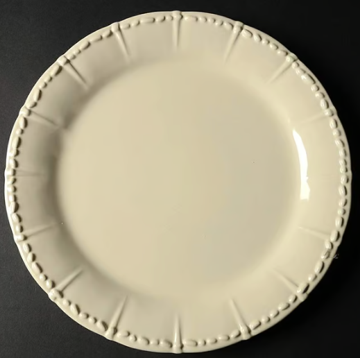 Historia Dinner Plate - Parchment