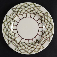 Load image into Gallery viewer, Charlotte Moss Espalier Dinner Plate

