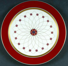 Load image into Gallery viewer, Katarina Accent Salad Plate - Ivory
