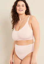 Load image into Gallery viewer, Full Bust Wireless Bra
