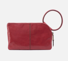 Load image into Gallery viewer, Sable Wristlet Polished Leather - Cranberry
