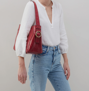 HOBO Render Shoulder Bag Polished Leather - Cranberry