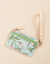 Load image into Gallery viewer, Spartina 449 Slim Card Coinpurse Hamilton Floral Block Print Seafoam
