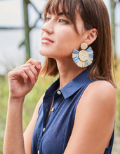 Load image into Gallery viewer, Spartina 449 Callawassie Earrings Blue
