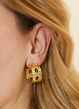 Load image into Gallery viewer, Spartina 449 Cane Midi Hoop Earrings Gold
