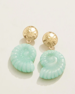 Spartina 449 Carved Moon Shell Earrings Jade