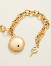 Load image into Gallery viewer, Spartina 449 Mini Round Locket Bracelet 7-8” Starburst
