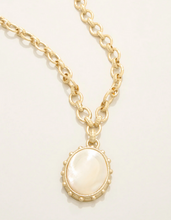 Load image into Gallery viewer, Spartina 449 Mercer House Necklace 18" Mother-of-Pearl

