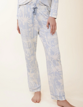 Load image into Gallery viewer, Spartina 449 Pajama Pant Palm Scene Blue
