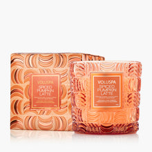Load image into Gallery viewer, Voluspa Spiced Pumpkin Latte 12oz Classic Candle and box
