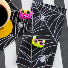 Load image into Gallery viewer, Spider web Paper Napkins- Final Sale
