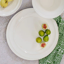 Load image into Gallery viewer, Vietri Luna Round Platter
