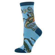 Load image into Gallery viewer, Blue and green socks with images of alligators

