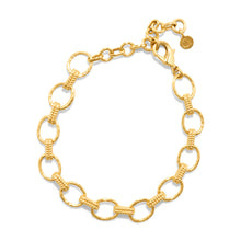 Load image into Gallery viewer, Cleopatra Small Link Bracelet
