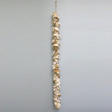 Load image into Gallery viewer, White Shells Garland - 26" H
