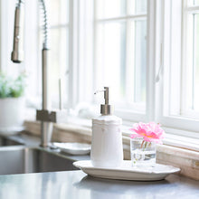 Load image into Gallery viewer, Juliska Soap Dispenser - Whitewash i na kitchen
