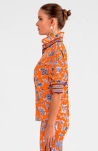 Load image into Gallery viewer, side view of Gretchen Scott Designs Boyfriend Shirt  Stunning Stippling showing 3/4 sleeves
