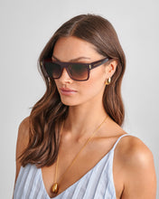 Load image into Gallery viewer, person wearing the Katie Loxton Aspen Square Sunglasses
