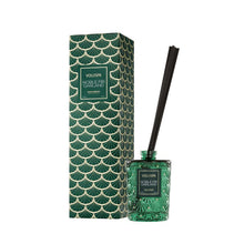 Load image into Gallery viewer, Noble Fir 200ml Reed Diffuser
