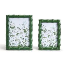 Load image into Gallery viewer, Countryside Green Bamboo Photo Frames
