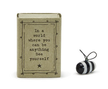 Load image into Gallery viewer, Matchbox Bee in Gift Box with Sayings
