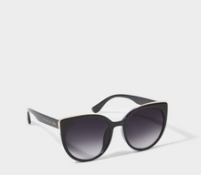 Load image into Gallery viewer, Amalfi Sunglasses - Black
