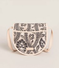 Load image into Gallery viewer, Cassidy Crossbody Bellinger
