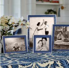 Load image into Gallery viewer, Signature Blue 4x6 Frame
