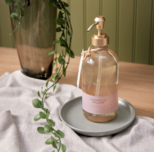 Load image into Gallery viewer, Thymes Magnolia Willow Large Hand Wash
