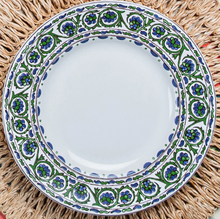 Load image into Gallery viewer, Veronica Beard Bohemian Vine Dinner Plate
