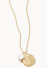 Load image into Gallery viewer, Spartina 449 Floret Necklace Pearl
