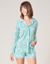 Load image into Gallery viewer, Spartina 449 Pajama Short Lowcountry Fauna
