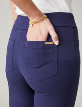 Load image into Gallery viewer, Spartina 449 Maren Pull-On Pant Navy
