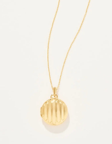 Spartina 449 Round Classic Locket Necklace 30