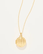 Spartina 449 Round Classic Locket Necklace 30