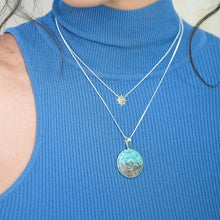 Load image into Gallery viewer, Dune Jewelry Marina Necklace - Turquoise Gradient - 18&quot; Box Chain - The Bahamas
