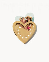 Load image into Gallery viewer, Spartina 449 Heart Locket Photo Holder
