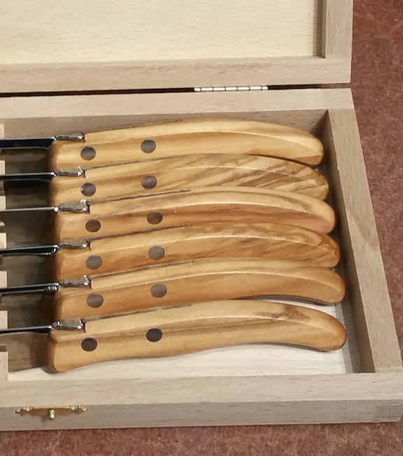 Claude Dozorme Berlingot Steak Knife Set - Olive Wood Handles - Set of 6 - 8.5